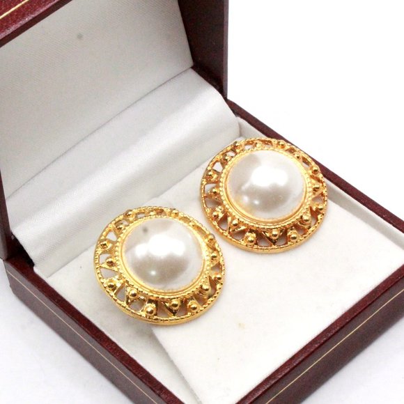 Anne Klein Signed Designer Couture Faux Pearl Gold Plate NOS Clip Earrings - Picture 6 of 8